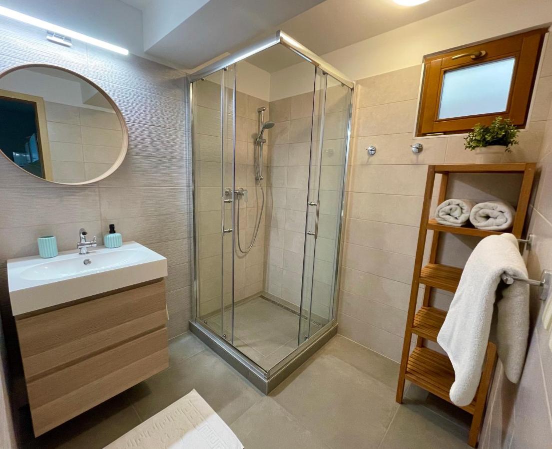 Panorama Apartmanhaz バラトンフレド エクステリア 写真