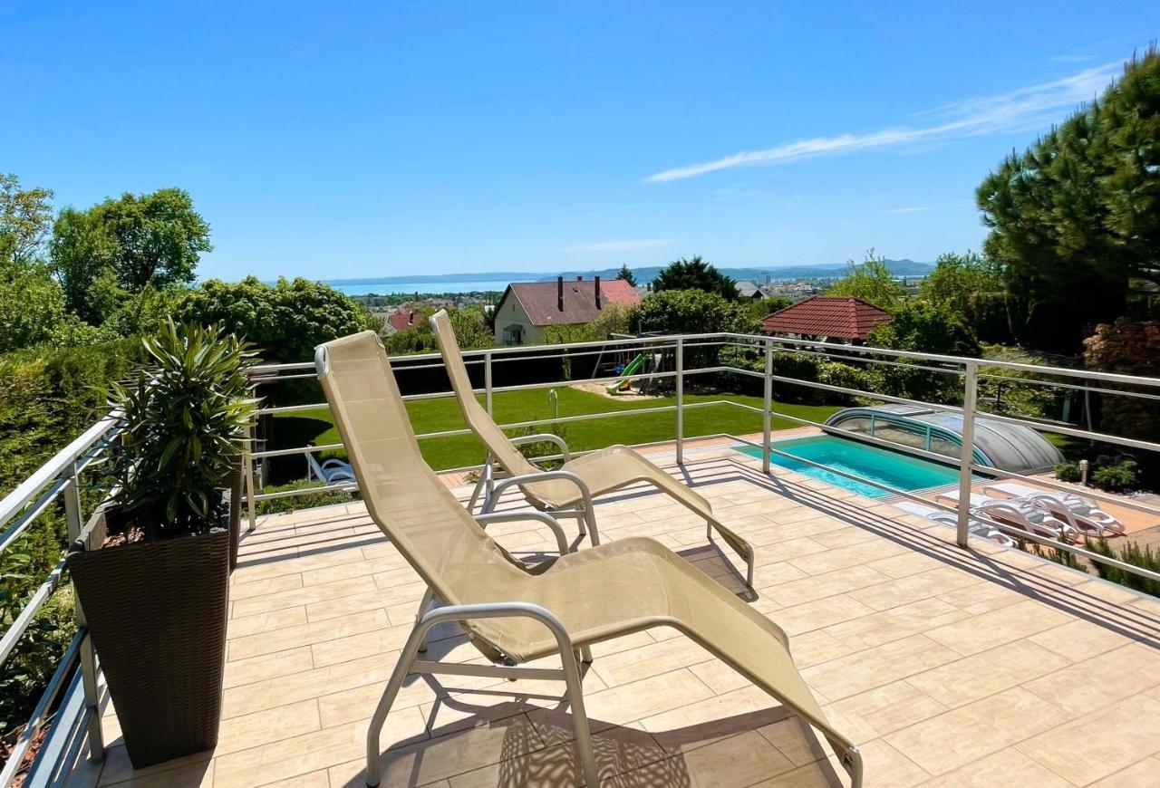 Panorama Apartmanhaz バラトンフレド エクステリア 写真