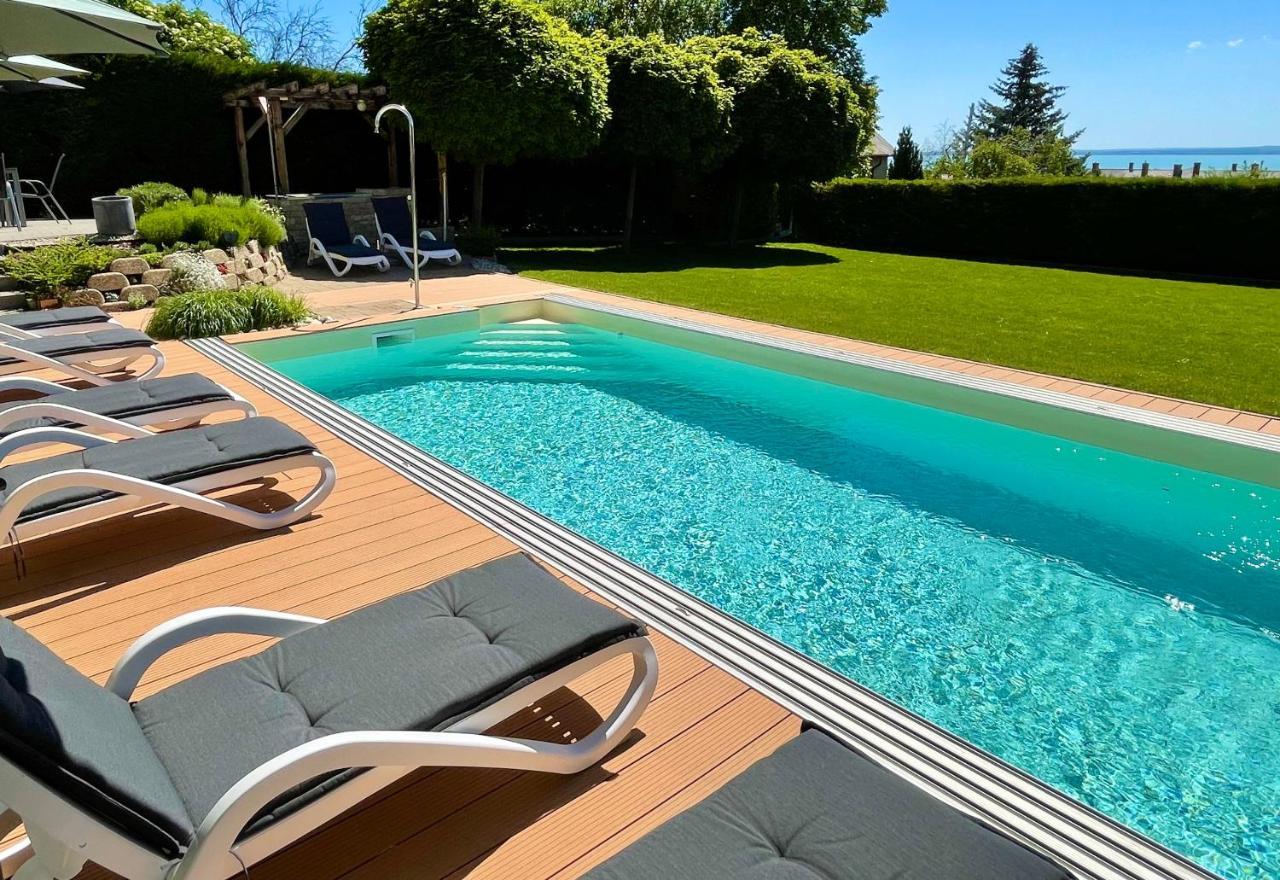 Panorama Apartmanhaz バラトンフレド エクステリア 写真